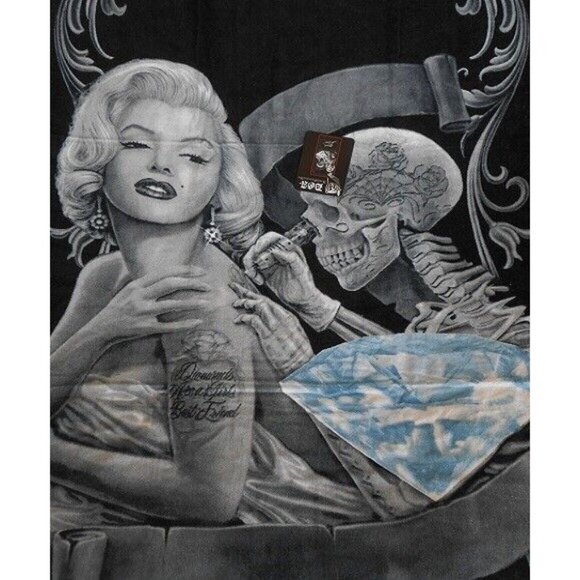 New Marilyn Monroe Diamonds Are Forever Beach Pool Gift Towel Skeleton & Tattoo - Picture 2 of 2